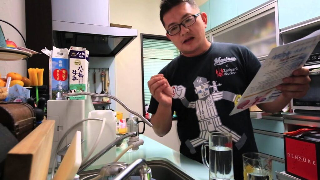 【スーパーの水 RO水は飲んではいけない】　三種の水素水サーバー飲み比べ